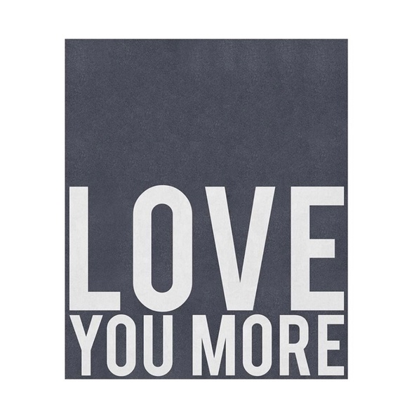 Luxe Throw - Love You More (60” W x 50” H) -  NEW - Picture 2 of 3